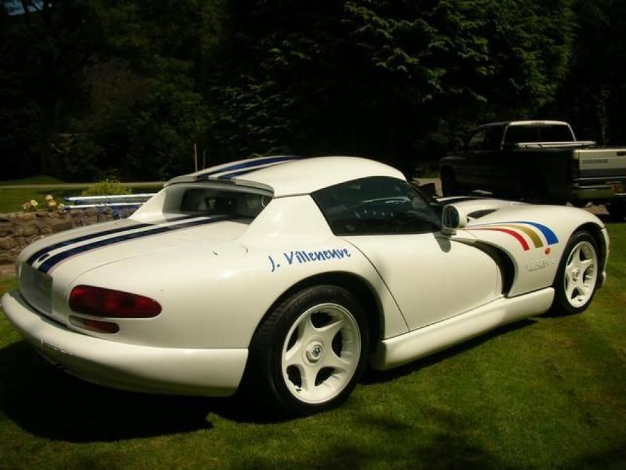 Dodge Viper Venom Villeneuve 1997 года  (фото 2 из 9)
